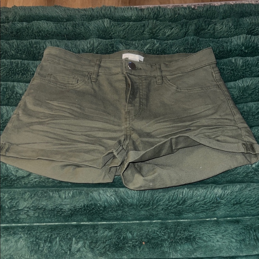 H&M Khaki Women's Cargo Shorts